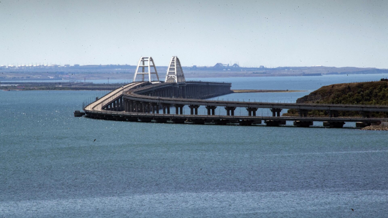 ВСУ пытались атаковать Крымский мост новым оружием, пишут СМИ